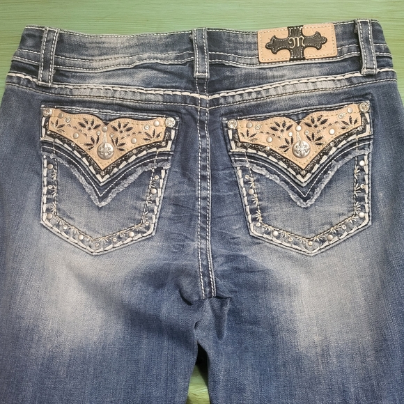 NWOT*Miss Me Chloe Boot Jeans - Picture 1 of 5